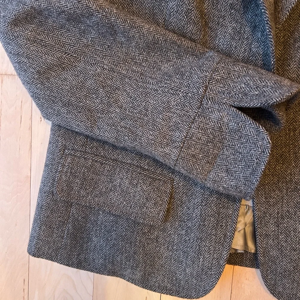 J. Crew Women's Schoolboy Wool Blend Gray Herringbone Blazer Size 6 Style 17398